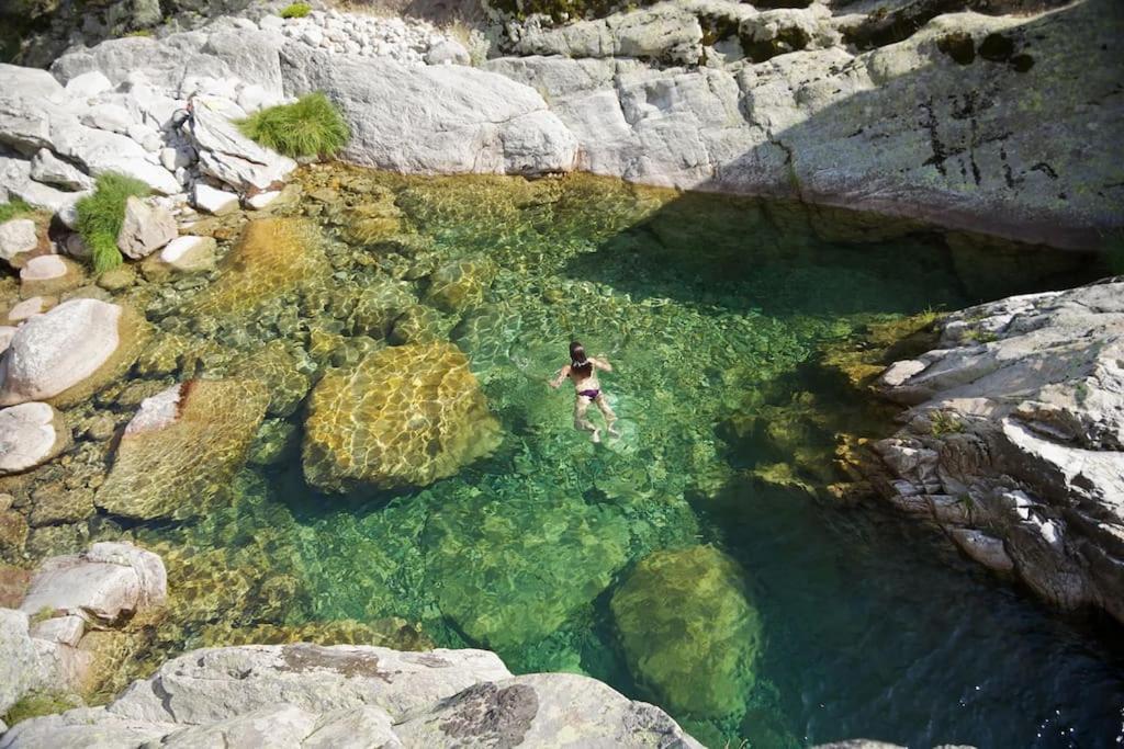 Casa Rural En Candeleda Con Piscina Y Un Maravilloso Jardin Экстерьер фото