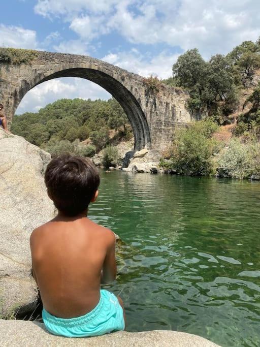 Casa Rural En Candeleda Con Piscina Y Un Maravilloso Jardin Экстерьер фото