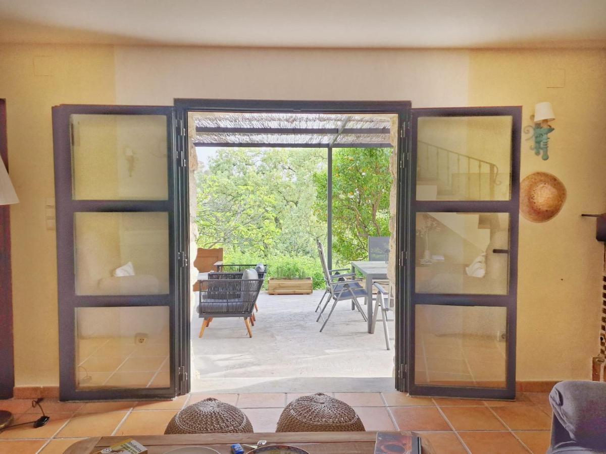 Casa Rural En Candeleda Con Piscina Y Un Maravilloso Jardin Экстерьер фото