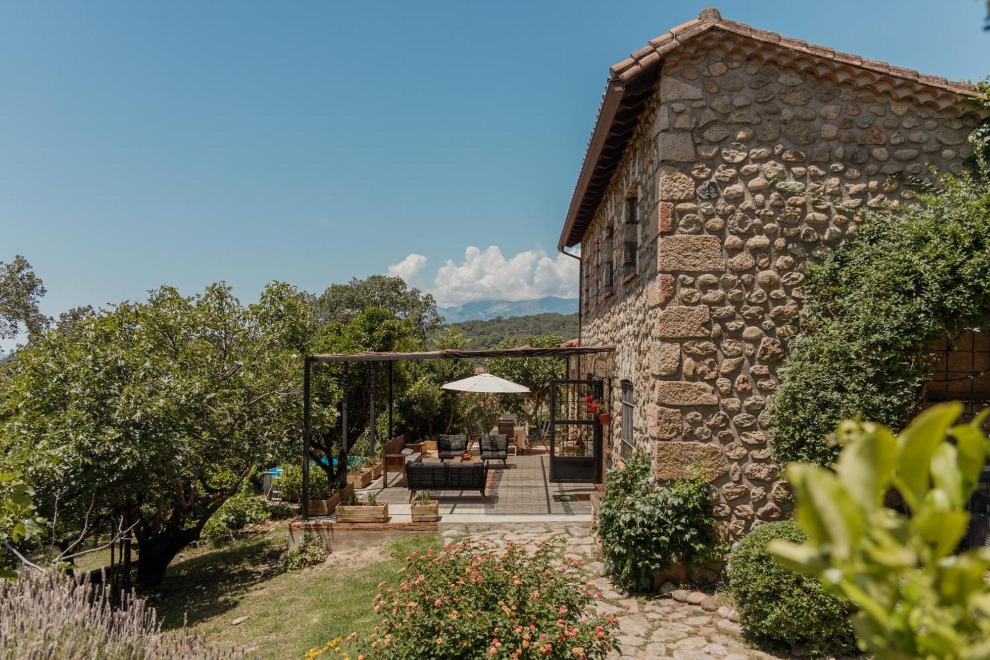 Casa Rural En Candeleda Con Piscina Y Un Maravilloso Jardin Экстерьер фото
