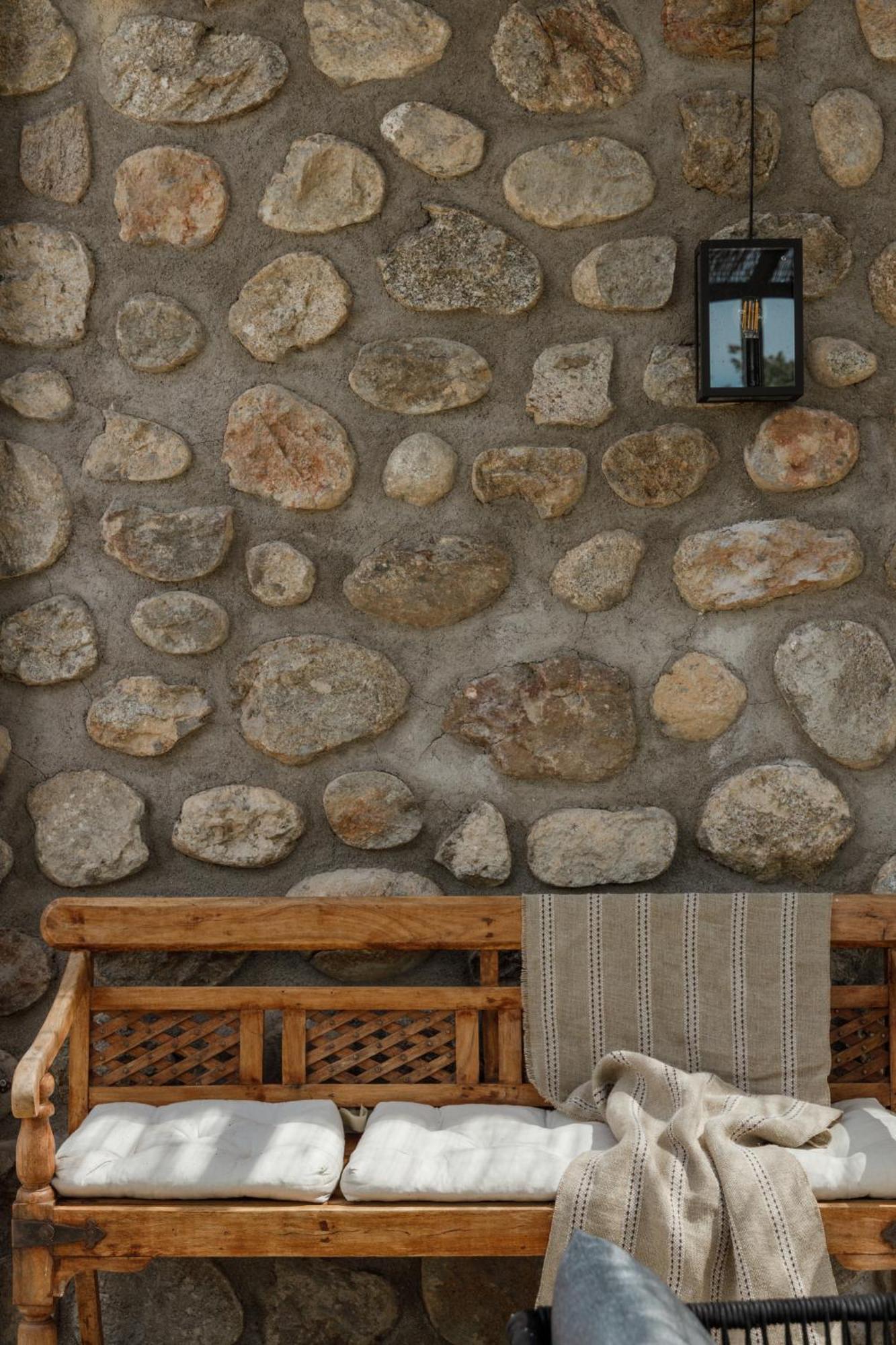 Casa Rural En Candeleda Con Piscina Y Un Maravilloso Jardin Экстерьер фото