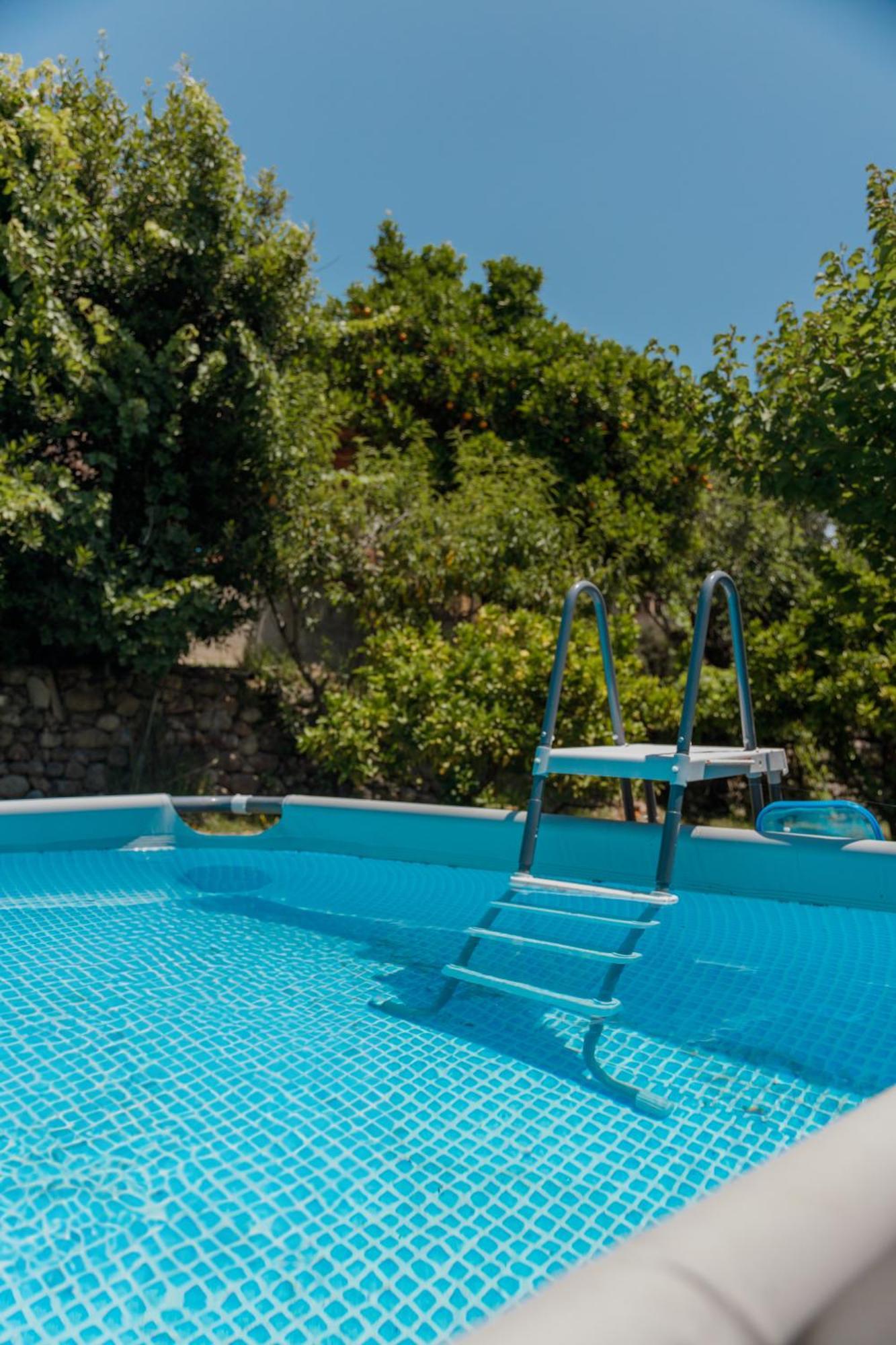 Casa Rural En Candeleda Con Piscina Y Un Maravilloso Jardin Экстерьер фото